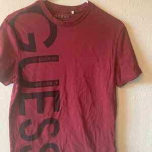 Guess Red Short‎ Sleeve Graphic Tee